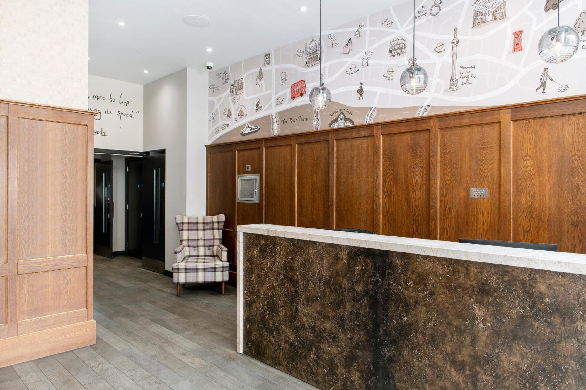 Cove Cannon Street Лондон Экстерьер фото