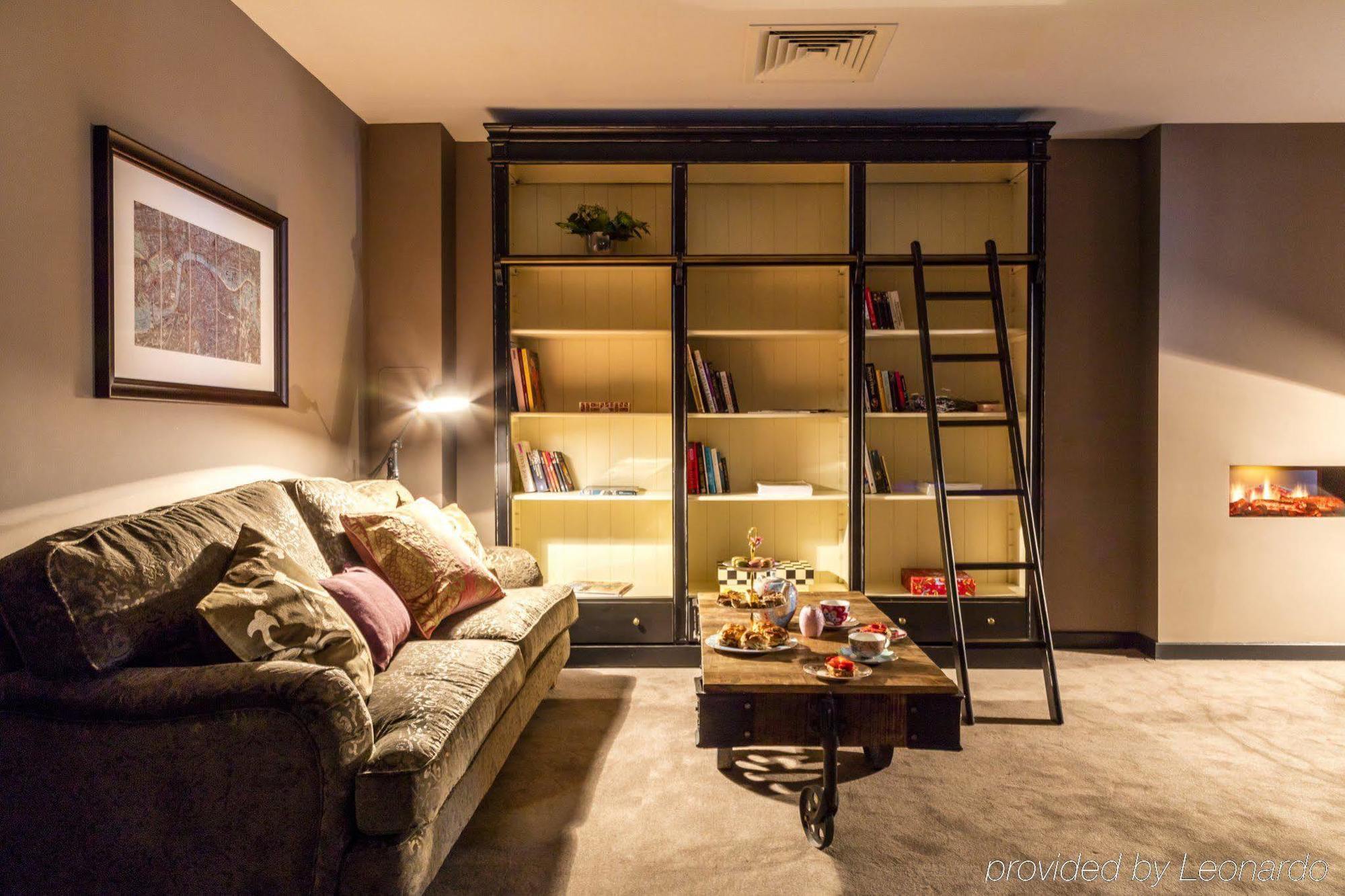 Cove Cannon Street Лондон Экстерьер фото